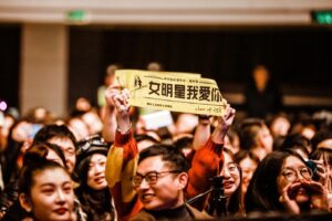 Cheer Chen Instagram - 整理到這些，
想起我們一起經歷的點點滴滴，你們都好嗎？

不分季節的瘋狂浪漫，隨著天氣晴朗，氣溫增加，也漸漸甦醒了嗎？