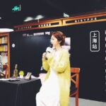 Cheer Chen Instagram - 你攢了好久的錢，第一時間搶票，說服了父母，安排工作的假期，好不容易找到留宿的地方，或是速食店的一角，轉了飛機，坐了這麼久的火車，來看演唱會，來參加一場簽名會。﻿ ﻿ 在漏夜排隊後，見到我第一句話你說：喜歡你很久了，謝謝你。之後轉頭對工作人員說：謝謝你們辛苦了。﻿ ﻿ 何德何能擁有這樣的你。你的溫柔，我謹記著，我也要在生活中像你一樣這樣溫柔以待，對待我認為值得的人。﻿ ﻿