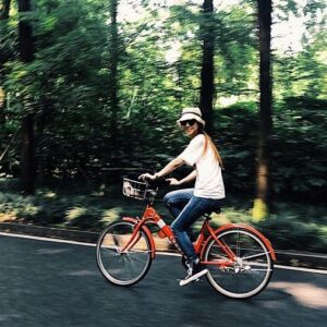 Cheer Chen Instagram - 🚲
杭州，請等我12月再回來