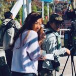 Cheer Chen Instagram – 那天下午我帶著我的新歌，到了導演的工作室，如同十年前一樣，兩個人安靜聆聽歌曲之後，他說他喜歡「殘缺的彩虹」。
.
老友再次相聚，那些笑鬧不經意的青春，都不曾真的離去，靜靜看著我們成長，看著我們各自不得不擁有的「倘若」，留下作品後，再啟程，繼續前行。
.
導演：徐筠軒
詞曲：陳綺貞
製作：鍾成虎
編曲：洪敬堯 @ayaohung 
造型：曾瓊鶯 @olivetseng 
妝髮：瑤瑤 @ara.wu
平面：胡世山 @oh_samhu
演員：江常輝 @stevenchiang7882