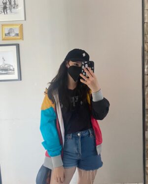Chelsea Cook Instagram - If I was a cartoon character my default outfit would include my @livelyghosts hat. I live in it Fr