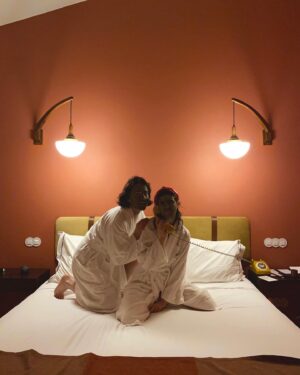 Chelsea Sheets Instagram - Had a beautiful stay at @vintagelisbon in Portugal!I’m all about vintage and the decor of this hotel is everything vintage! Between the rugs, light fixtures, painted walls to the phone were dreamy. Felt like a home away from home 💕