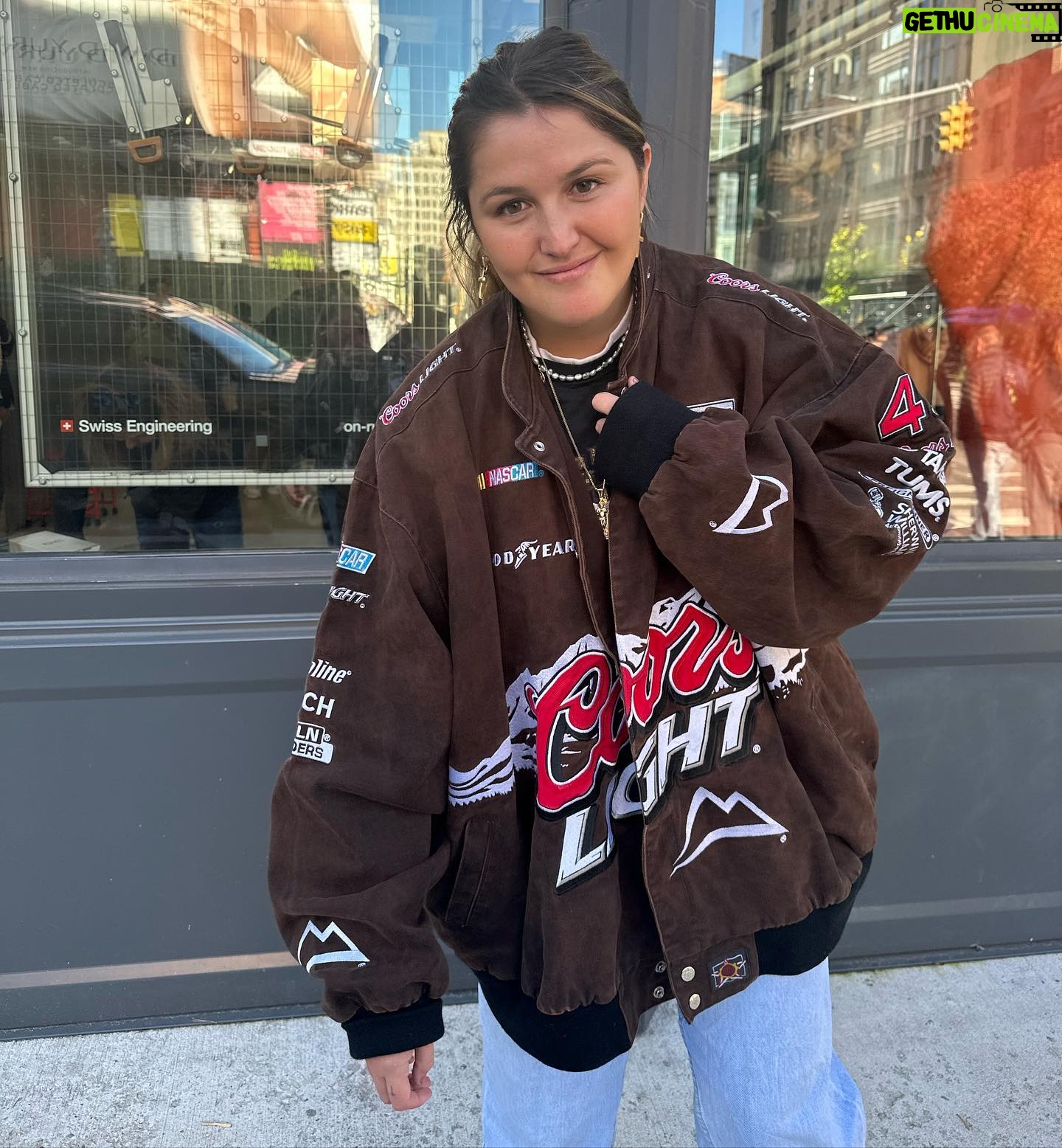 Chelsea Cutler Instagram - ny weekend, europe tmr