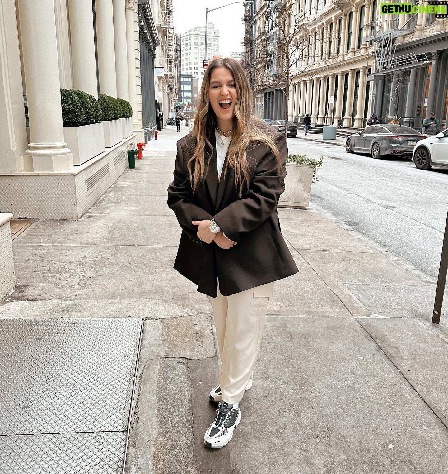 Chelsea Cutler Instagram - the walking picture of adhd