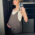 Chelsea Kane Instagram – Waddling into a living room near you…@911onfox tonight!