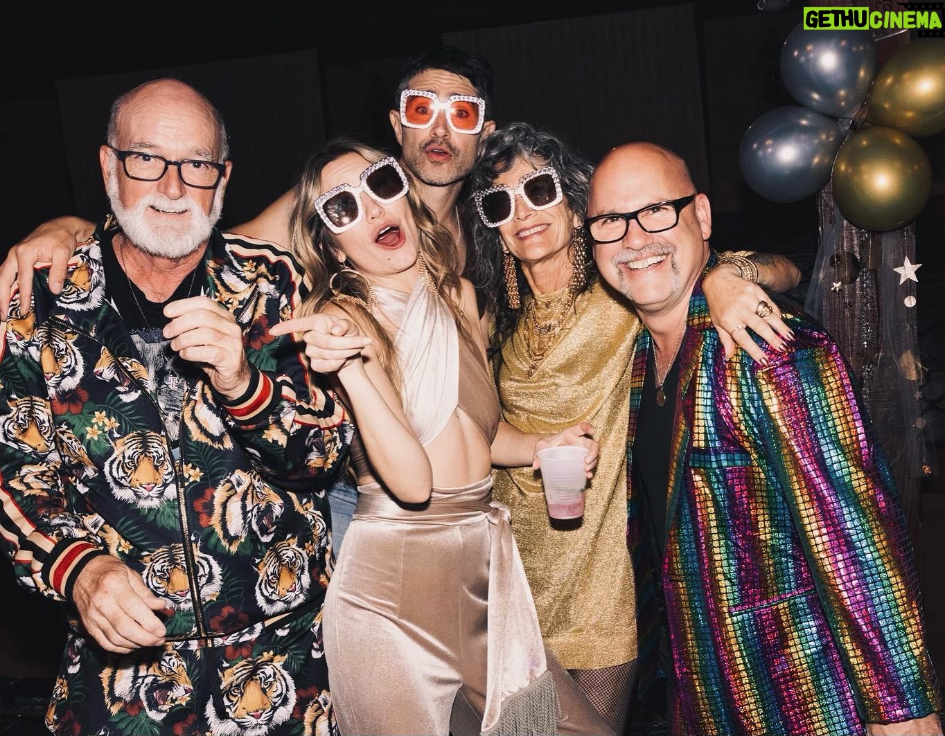 Chelsea Kane Instagram - Happy 75th birthday, Dad! πΊπ»ππΌ