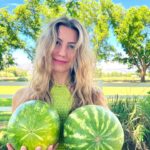 Chelsea Kane Instagram - Nice melons. 🍉