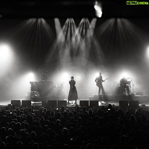 Chelsea Wolfe Instagram - grateful for the magic of @roadburnfest ✨ photos by @geert_braekers / last photo by @effixx lights: @jms.__________ video: @effixx sound: @christophnoth costume design: @jennihensler music: @b.c.___ @thebrownwizard @jessgowrie 🤍