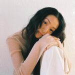Chelsea Zhang Instagram – 🍯✨💛✨🍯

// new digitals 

Photo: @alexajade__ 
MUA: @mirandarichardsmakeup
