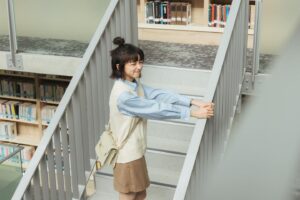 Chen Yan-Fei Instagram - NEW💕
我擔任品牌代言人啦！
這次跟超實用又有質感的牌子 S'AIME一起合作
設計了兩款包包的新色
大家要一起愛護它們
兩款都好喜歡
可以斜背可以手提，還有撞色設計
還特別拍了一支初戀青春又迷人的廣告
趕快點開來看吧~
拍攝那天的一切都很可愛💗

Thank You All ♡
Makeup @backstage_aga @backstage__makeup 
Hair @dustin_four_hair 
Stylist @yee1yee 
Bag @saime_officialtw 

#S'AIME #最懂亞洲女孩的包包品牌 #陳姸霏 #代言人 #初戀