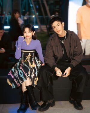 Chen Yan-Fei Instagram - ☁️
台北時裝週記事✨

感謝讓我美美的大家♡
Makeup @backstage_aga @backstage__makeup 
Hair @dustin_four_hair 
Wardrobe @danielwong_official @anvistudios 
Photo @vvvvwangvvvv 

@voguetaiwan 
@designfortaipei 

#2023臺北時裝週
#TaipeiFashionWeek
#臺北時裝週xVOGUEFNO