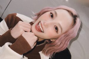 Chen Yi Xin Instagram - ฅ ฅ我的爪爪