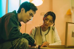 Chen Yu Instagram - 《#鬼天廈》
​2021年底到2022年初拍的，今年0419真的要上映了！我跟潘君侖都比完全明星運動會這麼久了，時間過得好快。
身邊的人都知道我什麼都不怕就怕鬼，鬼故事、鬼片、鬼屋我都會爆炸，有一段時間同儕流行傳恐怖影片（可愛影片突然跳出鬼嚇人的那種）我索性都不點開，用演得假裝很可怕（？）
結果這樣的我接鬼片了～～
田調過程我秉持非常敬畏的心，拍得很平安，也結了一些好緣份，之後宣傳再慢慢跟大家分享。

我們 #0419能活多久 上映
到時候見。

出演 小薰黃瀞怡｜陳妤｜潘君侖｜戴平雅（白癡公主）｜鄭茵聲｜高慧君｜澎恰恰｜許乃涵｜游書庭｜陳文山 
導演 謝志文
故事原型 鬼話連篇路邊攤

華映娛樂｜艾迪昇傳播｜一念間電影｜轅年視覺｜三皇生物科技｜星泰國際娛樂｜晉揚投資｜文化內容策進院｜伽國際媒體