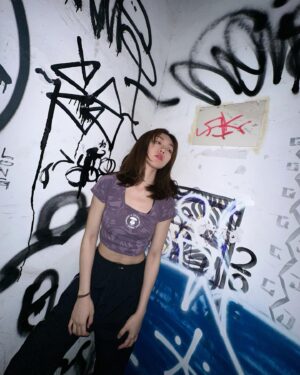 Cherry Ngan Instagram - Now you see me - again💜

📸️ @hahakirac