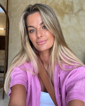 Cheryl Maitland Instagram - Bali snippets 🫶🏽
Villa - @casaalmabali
