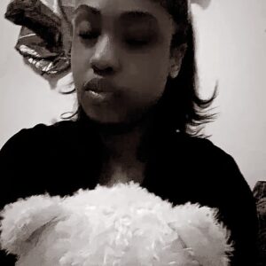 Cheryl Pepsii Riley Instagram - Shouting 
🗣️HAPPY 17th BIRTHDAY
 to My 2nd Catcher’s Mitt Baby, Shaniyah 🥰
Auntie Auntie Loves You Soooooo Much!!!

Believing Wonderful things for you as you grow into the Beautiful young woman you are! 
Wishing You the Very Best,
 Today n Always!!!!

Happy Birthday Yah Yah!!!
ENJOY!!!
🙏🏽❤️🎂🎁🧁🎈🎊🎉