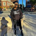 Cheryl 'Coko' Gamble Instagram - She’s a rebel 💪🏾❤️‍🔥 #757 #lyricsoprano Sweatshirt by: @charlesbutlerjr