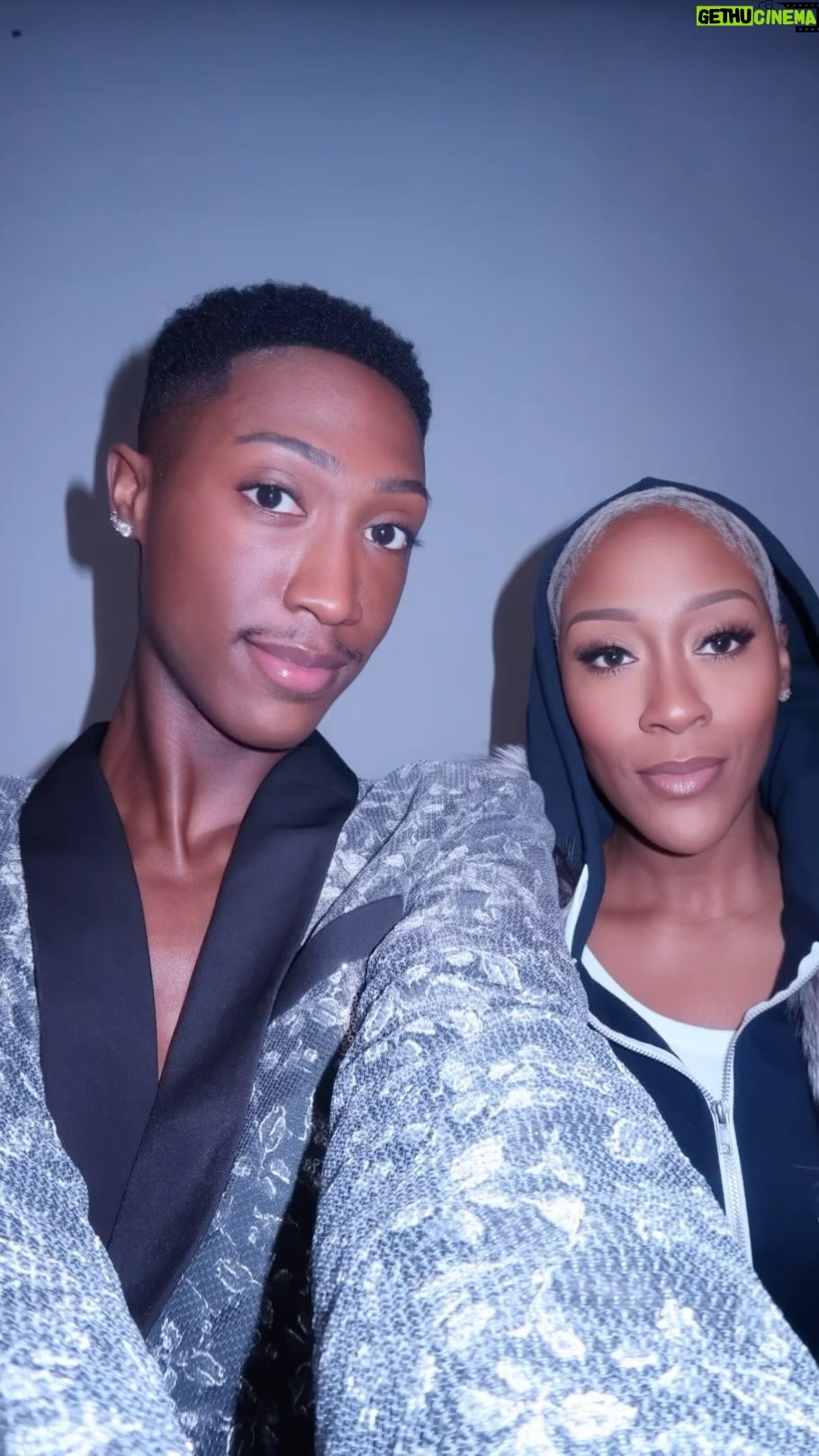 Cheryl 'Coko' Gamble Instagram - One things for sure, two things for certain…We look the same in our pics and in person. 😍‼️ #motherandson #bxchick #757 #Cokaine @jayyemichael