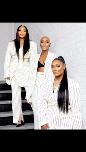 Cheryl 'Coko' Gamble Instagram - Here we go again! @stylistjbolin you are the man!❤️

Killer‼️ 

Styled by: @stylistjbolin 
Makeup: @Makeupbyawest_
Hair: @stephstylzz
Assistant stylist: @_mekstyles_
Photographer: @mo_storyteller
Tailor: @antlamour  #swv #queensofrnb
