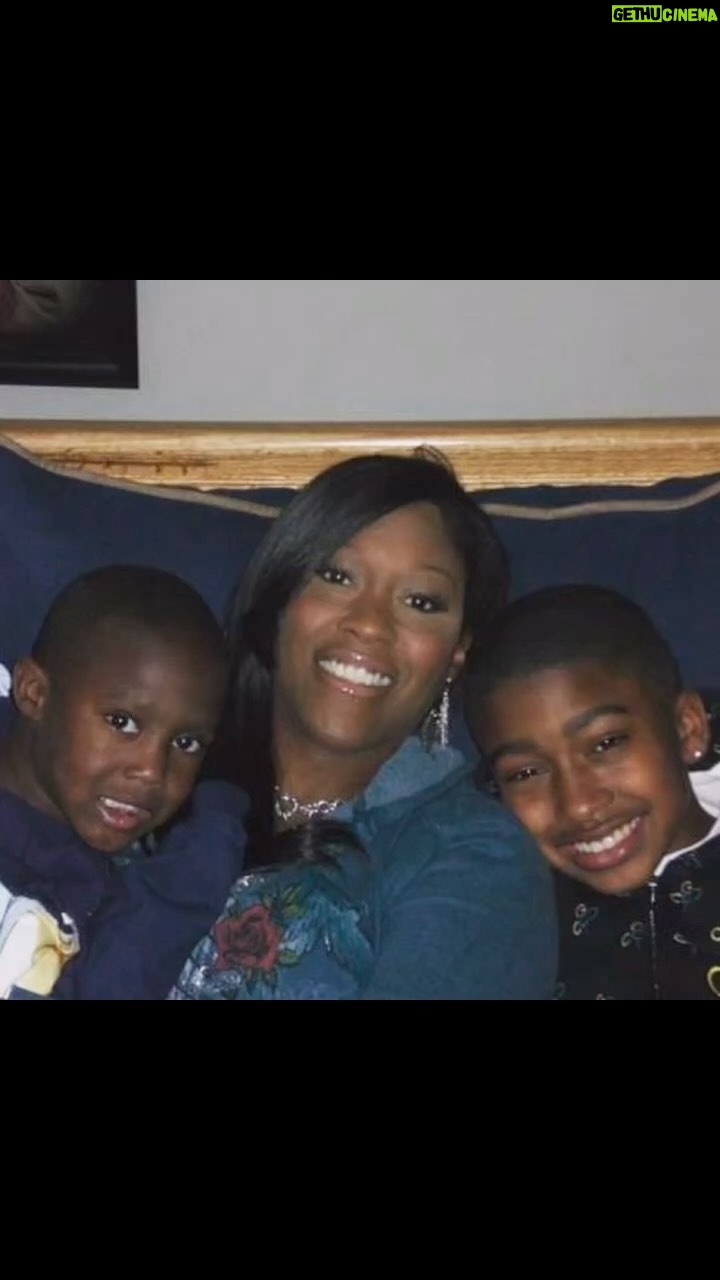 Cheryl 'Coko' Gamble - 7.7K Likes - Happy National Son’s day to my greatest accomplishments!!! Mommy loves you guys @tracyminajj & @jayyemichael ❤️❤️❤️❤️❤️