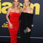 Cheryl Hines Instagram - Curb Premiere moments. 💛. Bobby III, Amaryllis, Kick, Rachael, Kailey, Cat, Bobby, Giulia, Conor 💛... And scroll for Alex in hot pink. 💛 Stylist: @jessicamulroney Make up : @patrickdefontbrune Hair : @charles_dujic Dress : @alexperryofficial Shoes : @dolcegabbana Skincare: @hinesandyoung #curbyourenthusiasm #redcarpet #family #alexperry #straplessredvelvet #hinesandyoung.