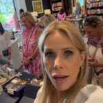 Cheryl Hines Instagram - Thank you so much to @shophearthandsoul for hosting our hines young event this weekend❣️❣️ We had an amazing time meeting everyone and sharing our products with you! 🌸✨ Dr. Becky Hines held down the fort as always! 💕 Link in bio to read the full article by Tallahassee Democrat 💙 #hinesandyoung #hearthandsoul #weekendvibes #cleanbeauty #popup
