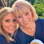 Cheryl Hines Instagram - Happy Mother's Day Cracklin Rosie! Thank you, mom, for teaching me about perseverance, patience, kindness, love and resilience. Cheers to the moms, stepmoms, grandmothers & anyone who takes care of your heart and well being. Thank You!🌸💖🌸💖🌸💖🌸💖🌸💖🌸💖🌸💖🌸💖🌸 #happymothersday #i♥️beingamom