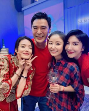 Cheryl Yang Instagram - 祝福我親愛的～生日快樂🎂天天快樂❤️結婚週年快樂🎉 @sqwhat LOVE YOU!!!
要永遠的幸福下去！