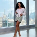 Cheslie Kryst Instagram – Hereโs an addition to my on-set outfit series lol this time a little less posed and with some candids courtesy of @cesca8 ๐๐ Apparently my phone counts as an accessory along with my earrings and necklaces .
.
.
.
#onset #bts #extra #extratv #businesscasual #backtotheoffice #officeoutfits #workoutfits #missguided