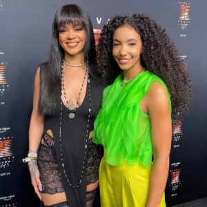 Cheslie Kryst Instagram - We finally got a real pic instead of a photobomb! Lol many congrats to this queen on her Savage X Fenty Vol. 3 show!! Catch it tomorrow on @amazonprimevideo and our interview tonight on @extratv !! .
.
.
#rihanna #rihannanavy #savagexfenty #nycstreetstyle #redcarpet #greenoutfit