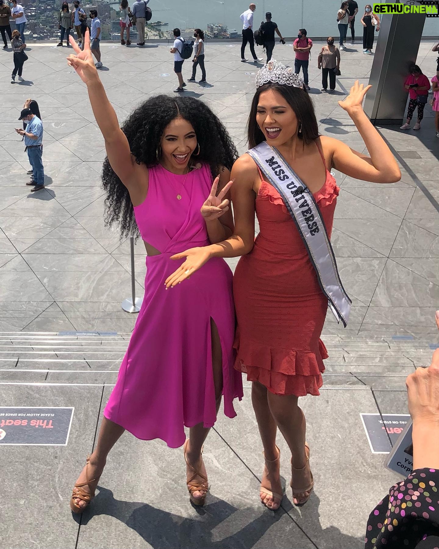 Cheslie Kryst - 33.3K Likes - Congratulations to this spectacular woman on a wonderful reign as Miss Universe 2020. Andrea, you led with class, grace, and kindness and are leaving big shoes for the next titleholder to fill. Looking forward to watching your continued success!! .
.
.
.
#missuniverse #andreameza #missuniverse2021 #missusa2019 #extra #queens #pageantlife