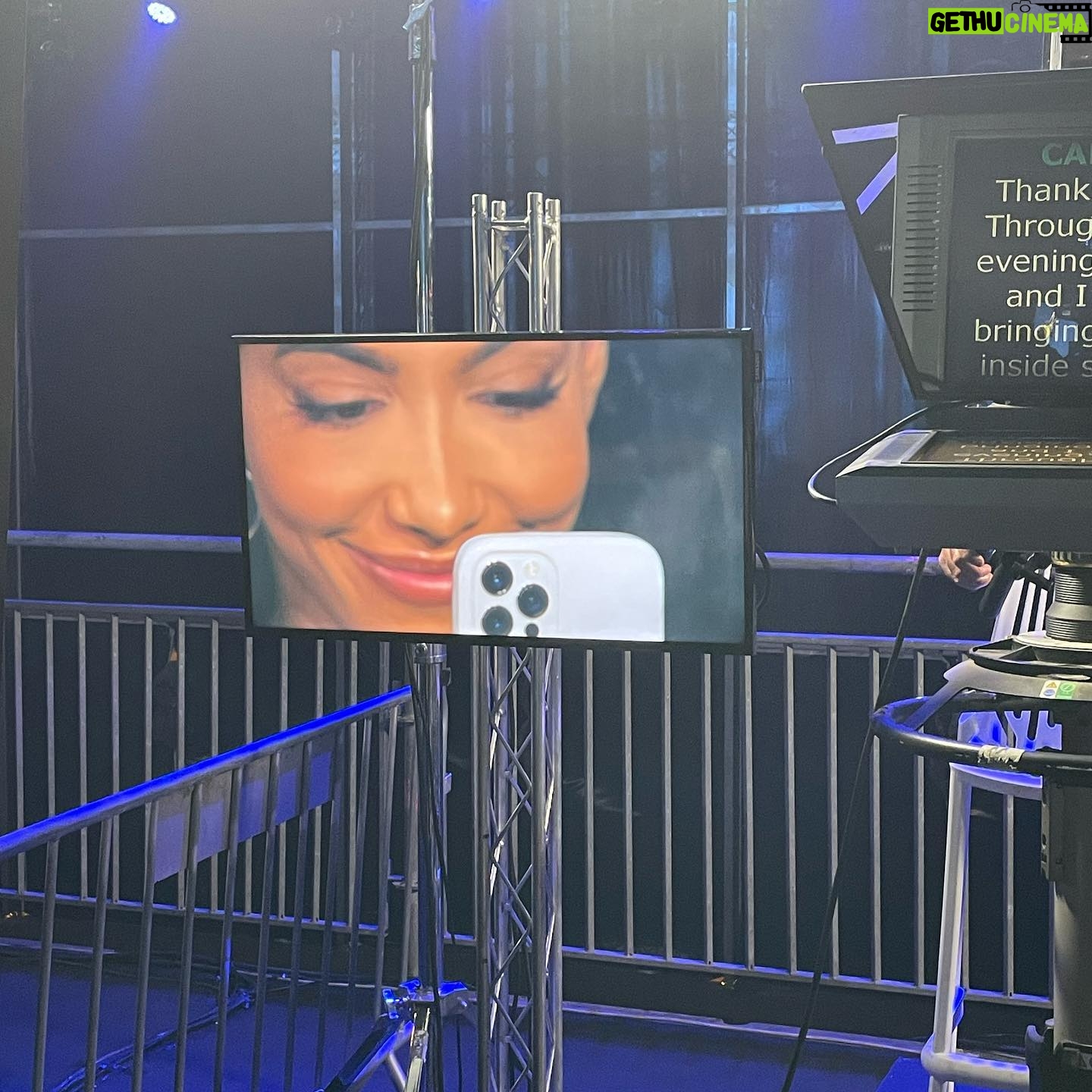 Cheslie Kryst - 12.5K Likes - I promise we won’t be on our phones during the broadcast tomorrow 😂😂😂 at least not while the cameras are rolling. I might need a selfie or two during commercial break. .
.
.
.
#missuniverse #missuniverse2021 #pageant #pageantry #pageantlife