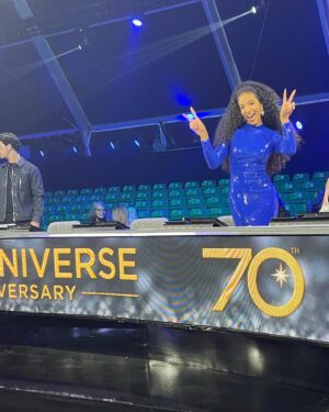 Cheslie Kryst Instagram - Selecting the next Miss Universe: a photo story lol #WhoWillSheBe ?? Gown: @jovanifashions .
.
.
.
#missuniverse #missuniverse2021 #bluegown #bluedress #missusa2019 #jovani