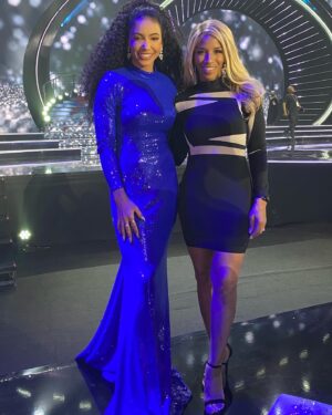 Cheslie Kryst Instagram - Selecting the next Miss Universe: a photo story lol #WhoWillSheBe ?? Gown: @jovanifashions .
.
.
.
#missuniverse #missuniverse2021 #bluegown #bluedress #missusa2019 #jovani