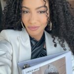 Cheslie Kryst Instagram - The competition has begun! Who will she be??. . . #missuniverse #missuniverse2021 #whowillwin #pageantsuperbowl #pageantqueen #missusa2019