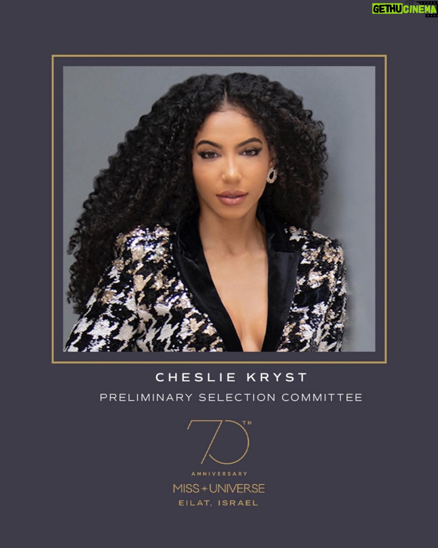 Cheslie Kryst - 13.7K Likes - It’s barely noon in NYC, but the sun has set in Israel (6:30pm here) and the secret’s out! I’m serving on the selection committee for the preliminary competition at Miss Universe this year!!! Time to get to work. I have a lot of bios to look over lol .
.
.
.
#missuniverse #missuniverse2021 #missusa2019 #jovani #jovanijumpsuit #pinkjumpsuit #featherjumpsuit