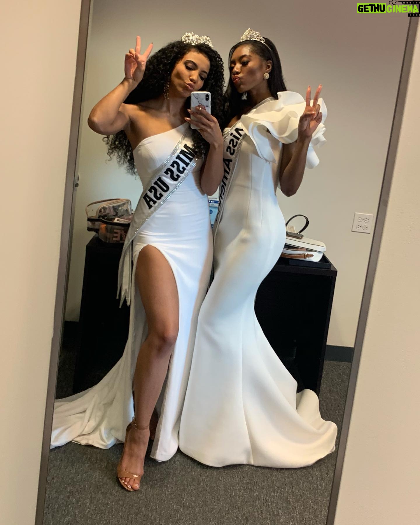 Cheslie Kryst - 15.6K Likes - Interrupting the regularly scheduled Turks and Caicos posts to bring you some bts pics from the day @niaimanifranklin and I filmed for the new @netflix series, @colininblackandwhite!! It meant a lot to us to be included in such an incisive series that @kaepernick7 and @ava masterminded. I binge watched all six episodes at once!! Nia and I are at the end of episode five, but make sure you check out the whole series. It’s so thoughtfully pieced together that you’re sure to take away a thing or two you didn’t know before. .
.
.
.
#missusa #missamerica #colinkaepernick #colininblackandwhite #netflix #bts #bgm #blackgirlmagic