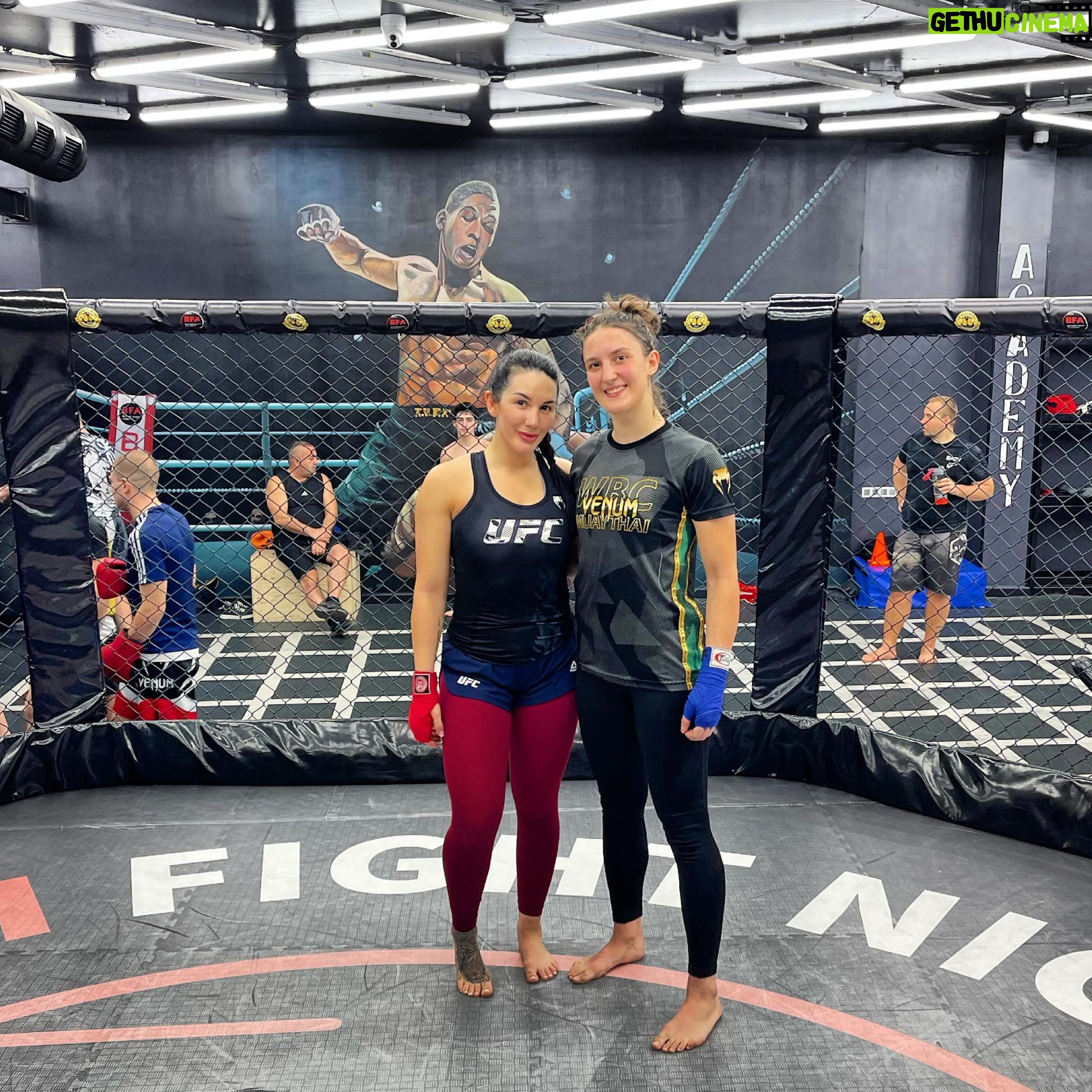 Cheyanne Buys Instagram - Nice to be back to work with this girl @loladzeelene 🙌🏼 Also feels so good to be back to work full-time Some days I forget that I just had a baby four months ago. — I’ll be back before you know it 😉