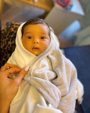 Cheyanne Buys Instagram - 1 month old today! Nothing in this world can prepare you to be a mother but it sure is the best thing✨ Everyday I’m learning how to be better for you Devi. I love you 🫶🏼