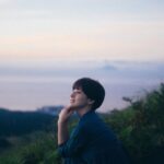 Chiaki Horan Instagram - _ 『週刊文春』発売中📚 朝日がきれいすぎたぜ🌄 📷... @makotomaxx 👗... @suzukitakayuki_atelier 💄... @tarouyama