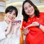 Chiaki Horan Instagram – _
35回目の9月28日を迎えて、たくさんの方々がお祝いしてくださいました🎂🩶

歳を重ねるごとに幸せな人生をもらったなと実感します。こんな幸せで大丈夫だろうかと思うくらい幸せです。大丈夫なんですけど。笑

どの現場も、どの出会いも、私にとって大切な宝物です。

既にたくさんワガママ言っている気がしますが、ある人が「ワガママに自由に好きなことだけして生きて良い」と言ってくれたので、残りの30代、その通りに生きていこうと思います🎶💃🕺🎶

そして、いつも支えてくださる皆さん。お祝いコメント全部読みました☺️ありがとうございます🙏💖

そしてこれからもどうぞよろしくお願い致します㊗️🙏