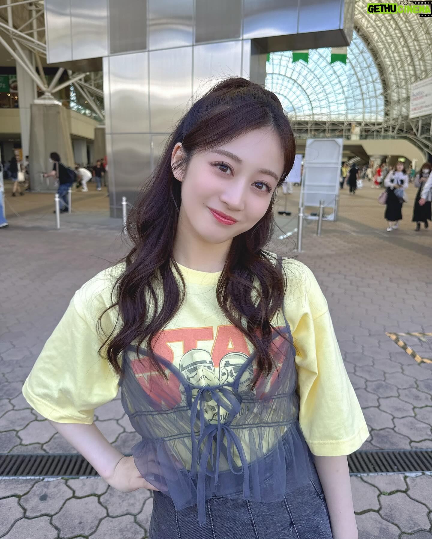 Chihiro Kawakami - 3.7K Likes - 🌟
明日5月4日は
「スター・ウォーズの日」
STAR WARS Tシャツが可愛くてお気に入りです🪐
" May the Forth be with you. "
#スターウォーズの日 #大阪コミコン2024
#大阪コミコンでは #5月4日に合わせて
#54種類のスターウォーズTシャツが販売中です
#圧巻 でした #ご来場の際はぜひ確認してください 🌟