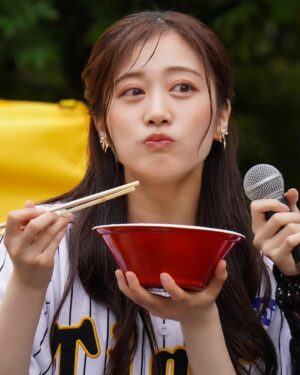 Chihiro Kawakami Instagram - 🍜

もぐもぐ