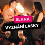 Chila Ta Thuy Instagram - Když se spojí šílená kuchařka a barman, může z toho vzniknout jenom série lehce přesolených valentýnských vyznání, která tak trochu voní po rybí omáčce. Směle kraďte a použijte ji dnes na svoji polovičku. S @kubicek_tomas budeme brzy dělat i recept na skvelej drink, kterej si stejně jako většinu mých receptů neuvaříte. 🥲🥲🥲 Do komentáře napište jestli jste ve vztahu, single nebo ve vztahu se svojí kariérou. #happyvalentinesday #valentyn #milostnehlasky #inspirace #spetkachili za kamerou @tedvis.cz 😎
