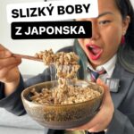 Chila Ta Thuy Instagram - Je tu první díl „Chili ochutnává divný věci.” 😎 Tak co, dali byste si? Do komentářů mi napište co bych měla ochutnat příště. Ano, dávám vám tím exkluzivní šanci mě mučit. 🫠 #spektkachili #natto #fermentovanesojoveboby #chiliochutnavadivnyveci