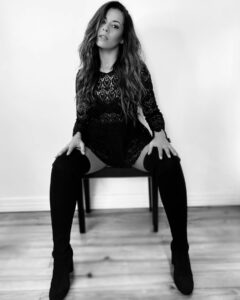 Actress Chimène Badi HD Instagram Photos and Wallpapers September 2021