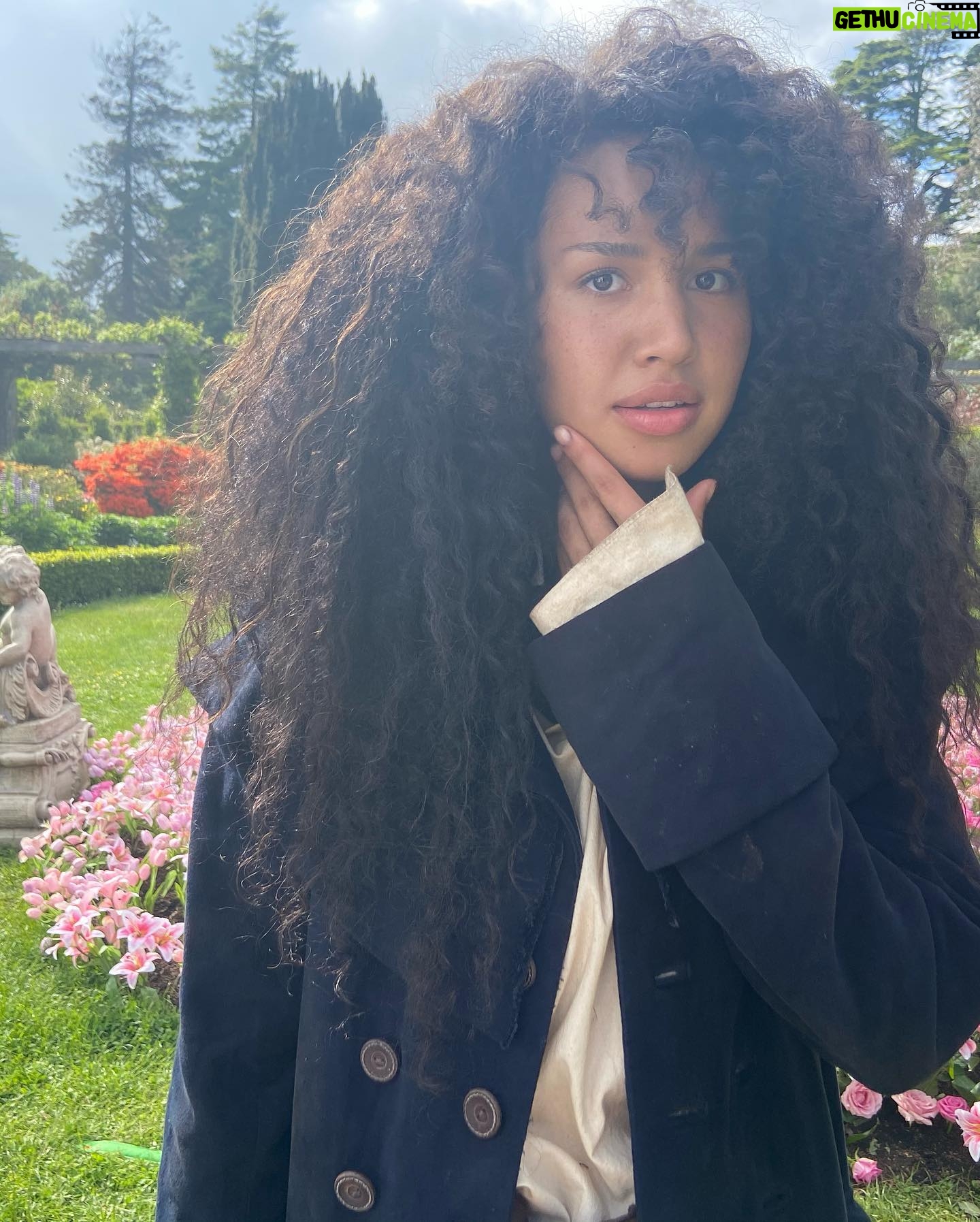 Chinenye Ezeudu Instagram - Sooooo you know how I love behind the scenes...here you go. More to follows @theschoolforgoodandevilmovie is out now well done to all involved!!