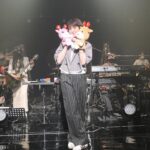 Chisato Moritaka Instagram - ⁡ 2024「今度はモアベターよ！」 5月11日　富山 クロスランドおやべ　終了しました！   今日は “夢とロマンがクロスする街” 小矢部市からお届けしました～。   ホールが円形で近くて皆さんの顔がよく見えましたよ。 魂のこもった応援ありがとうございました！包み込まれるような感覚でした！   小矢部市のシンボルキャラクター・メルギューくん＆メルモモちゃんも ステージ上で見守ってくれていました。 このコンサートを通して皆さんに元気を届けられていたら嬉しいです！   「道の駅メルヘンおやべ」と「クロスランドタワー」にも行けてよかったです！   次は 明日5月12日　福井 フェニックス・プラザ　です。   #chisatomoritaka #森高千里 #今度はモアベターよ #富山県小矢部市 #クロスランドおやべ　 #クロスランドタワー #道の駅メルヘンおやべ #JAいなば の「#メルヘン米」 #田悟農産 の「#さばの笹寿司」 #お菓子処はとや の「#こんぶ餅」 #若林屋総本家 の「#三國一」 #薄氷本舗五郎丸屋 の「#T五」「#薄氷」