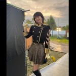 Chisato Moritaka Instagram - ⁡ ⁡ 『ARABAKI ROCK FEST.24』 初めての出演！ めちゃくちゃ楽しかったでーす🎵 ⁡ 天気、景色、フェス飯、お客さん、全部最高でした〜 ⁡ 久しぶりのフェスでのパフォーマンス、ドキドキしながらステージに立ちましたが、ステージに立った瞬間「楽し〜い！」ってなりました。 ⁡ また参加したーい！！ ⁡ #chisatomoritaka #森高千里 #ARABAKI #アラバキ #アラバキ2024 #マキシマムザホルモン #ダイスケはん