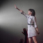Chisato Moritaka Instagram - ⁡ 2024「今度はモアベターよ！」 4月21日　大阪 枚方市総合文化芸術センター 関西医大 大ホール　終了しました！   会館も新しくて音響も良くて気持ち良く歌えました。 地元枚方から来てくださった方も多かったですね。 今日は大阪パワーを感じました～！   残念ながら雨でひらパーには行けなかったけど 会場の中は熱気で包まれて最高にヒートアップしました！ 楽しかったです♪♪   また会いにきてや～！   そして今日もインスタ映え写真を撮ってきましたよ。 施設内の店舗にも立ち寄ってお買物もできました♪   枚方凍氷の大きなかき氷も絶品でした～！   次は 5月4日　大阪 COOL JAPAN PARK OSAKA WWホール　です。   #chisatomoritaka #森高千里 #今度はモアベターよ #大阪府枚方市 #枚方市総合文化芸術センター関西医大大ホール #枚方TSITE の「#蔦屋書店」 #枚方凍氷 の「#かき氷」「#冷やし焼き芋」 #かすうどん #恩地食品 の「#うどん」 #割烹藤 の「#くらわんか鮨」 #車屋 の「#鳥重弁当」 #呼人堂 の「#あかつき」 #くらわんか餅の世界 の「#くらわんか餅」 #果実大福壱 の「#果実大福」「#フルーツ大福」 #わらび屋本舗 の「#とろとろわらび餅」